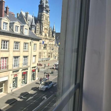 Appartement De Charme En Plein Coeur Du Centre Ville De Compiegne Compiègne Exterior foto