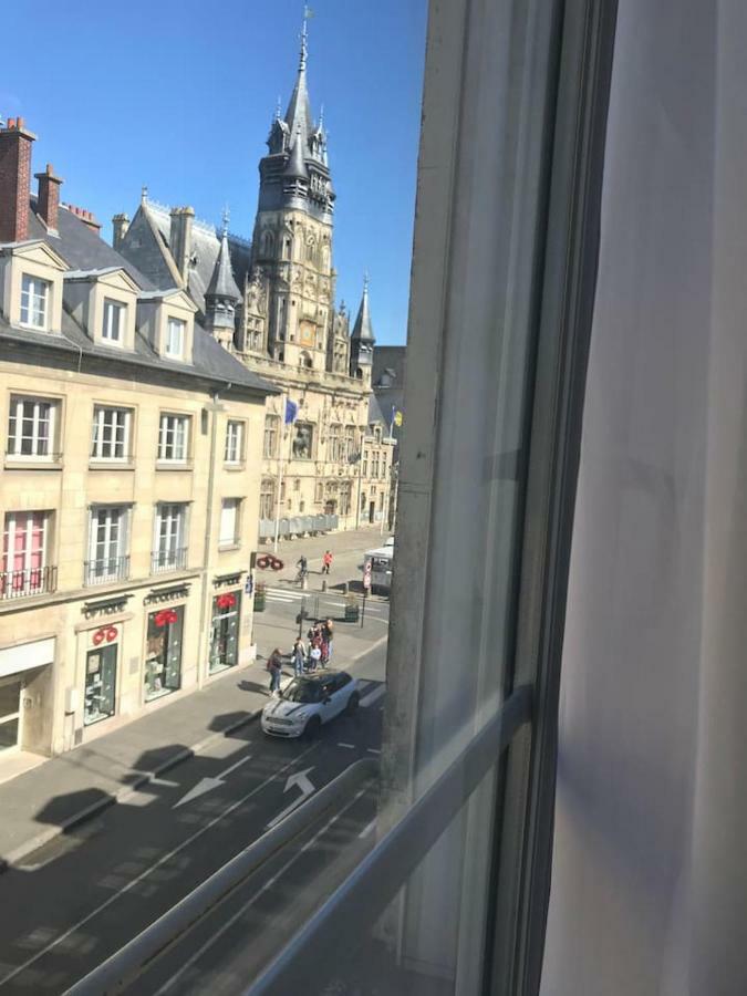 Appartement De Charme En Plein Coeur Du Centre Ville De Compiegne Compiègne Exterior foto